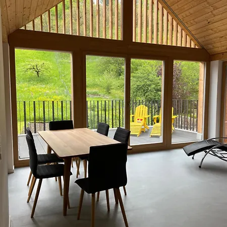 Mary's Family Apartments: Spacious Soho, South Beach, or Loft Near Rhine Falls Schaffhausen Exterior photo