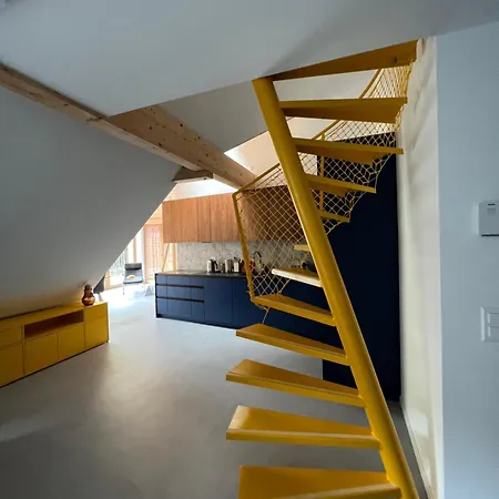 Mary's Family Apartments: Spacious Soho, South Beach, or Loft Near Rhine Falls Schaffhausen Exterior photo
